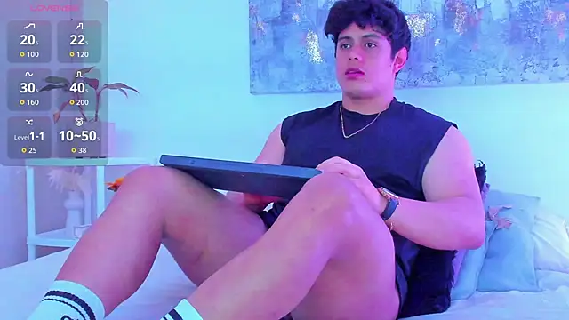 arminjones1 online show from 11.05.25