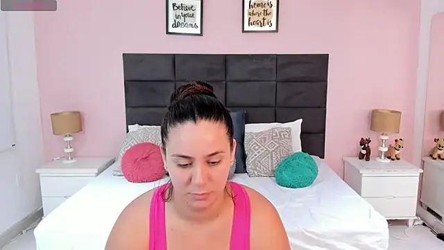 MadisonJenner online show from 11.14.25