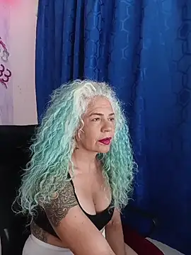 Snapshot of freyadevil333 chatting on 04.25.26 freyadevil333 online show from 04.25.26