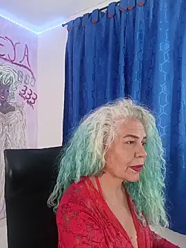 Snapshot of freyadevil333 chatting on 05.19.26 freyadevil333 online show from 05.19.26