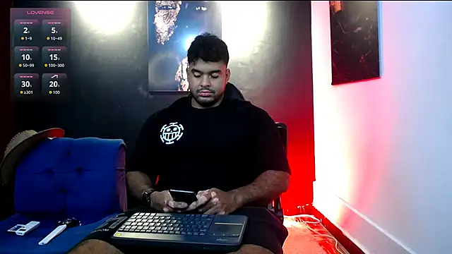 Big furry bear13 online show from 01.06.26