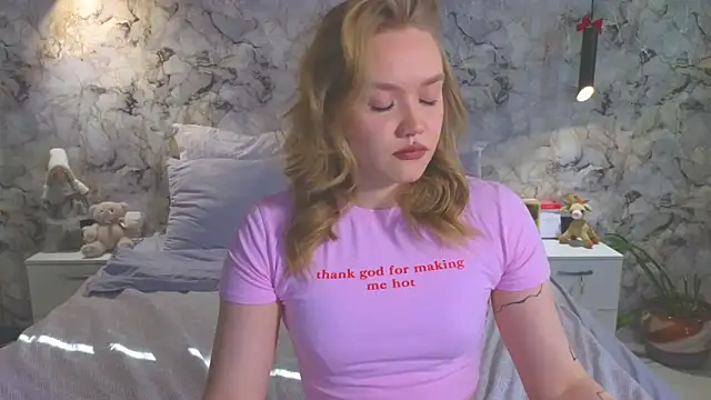 Aurora Golden1 online show from 03.31.26