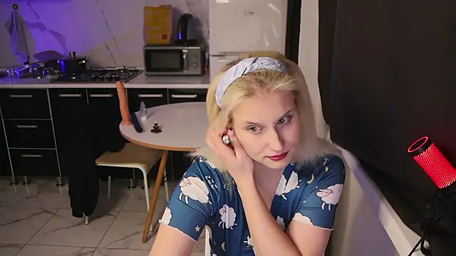 Snapshot of MertyXX chatting on 02.07.26 MertyXX online show from 02.07.26