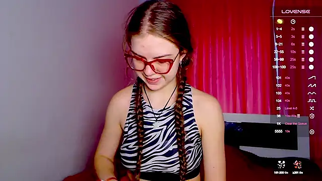 Sarah HS online show from 01.15.25