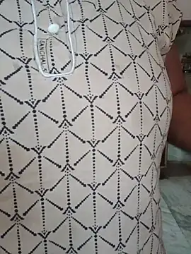 Snapshot of Ivy-09 chatting on 02.14.26 Ivy-09 online show from 02.14.26