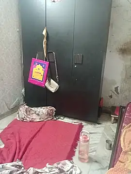 Ivy-09 online show from 04.21.26