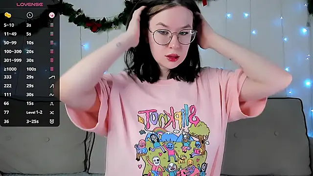 MyNameIsLilith online show from 02.02.26