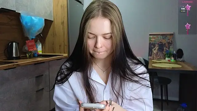 doll lol  online show from 02.05.25