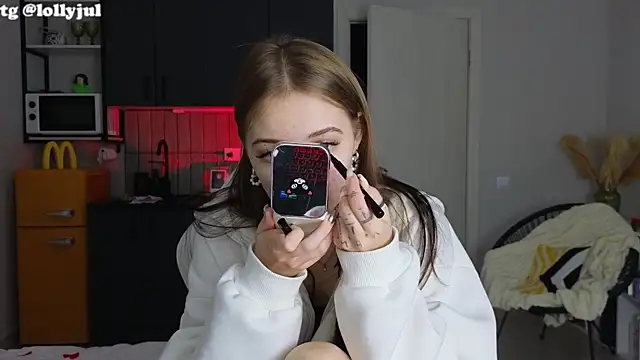 doll lol  online show from 10.06.25