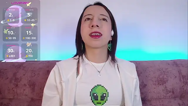 Miiaa doll online show from 01.06.26