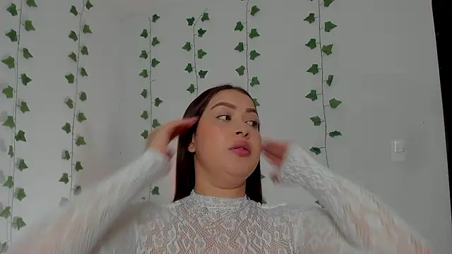 Miaa Garcia online show from 02.28.26