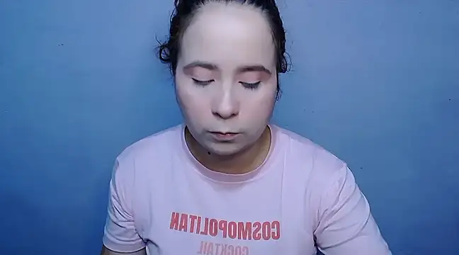 SubLayla01 online show from 12.06.24