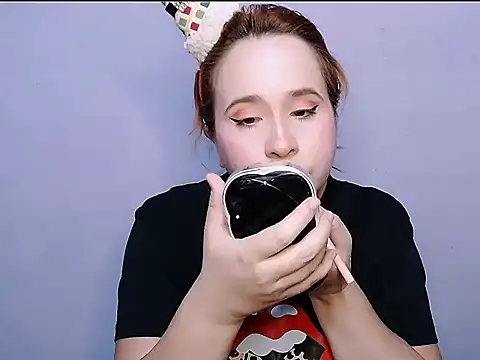 SubLayla01 online show from 09.09.25