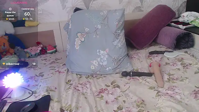 CamDiva113 online show from 03.12.26