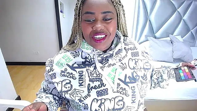 exotic karmella online show from 03.20.25