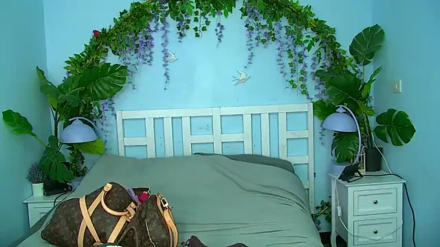 FerrariRedxBabestation online show from 03.08.26