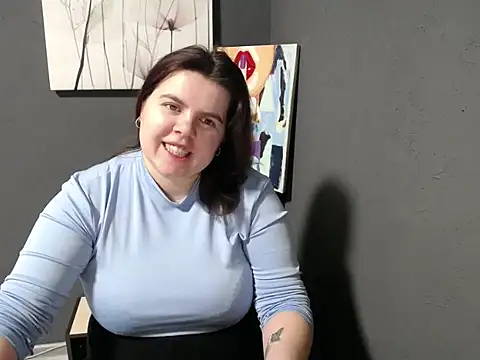 so shy online show from 03.03.25