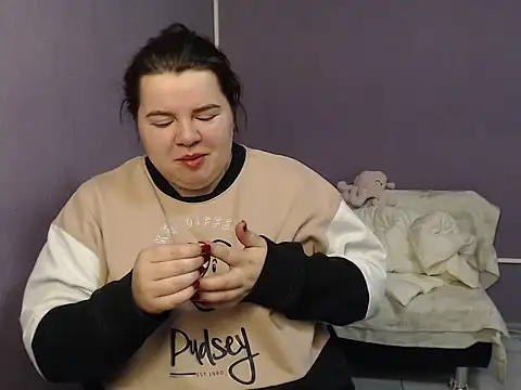 so shy online show from 10.18.25