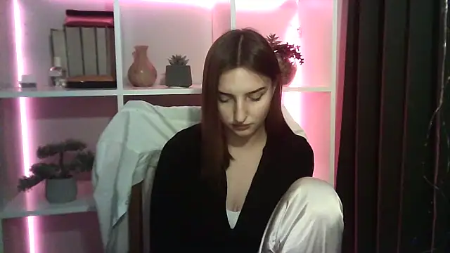 X Alisa online show from 03.07.25