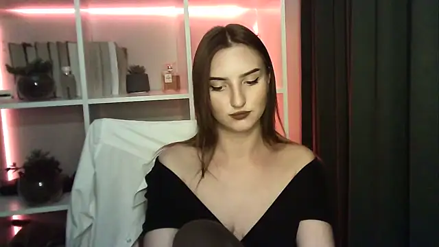 X Alisa online show from 09.22.25