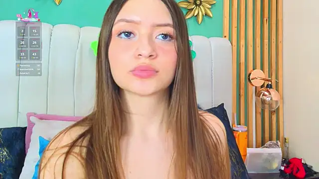 Snapshot of katlyn_martins chatting on 03.18.25 katlyn martins online show from 03.18.25