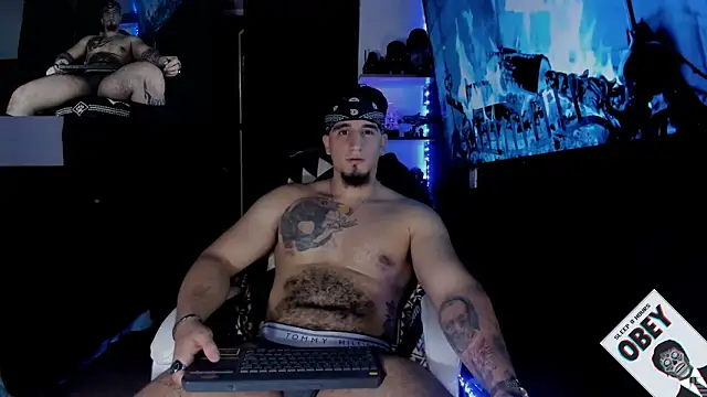 Snapshot of kingbear777 chatting on 02.06.25 kingbear777 online show from 02.06.25