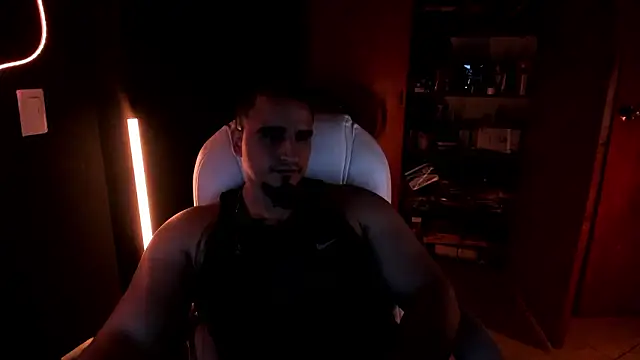 Snapshot of kingbear777 chatting on 02.16.26 kingbear777 online show from 02.16.26