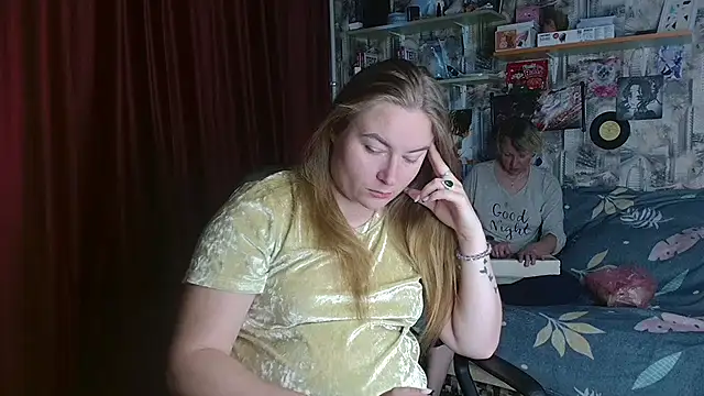 ElenaMaeer online show from 09.21.25