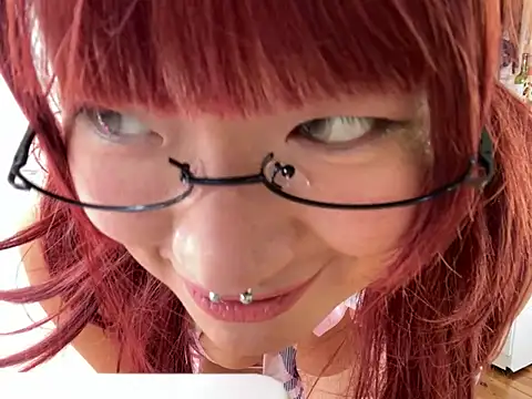 Snapshot of xxxYUKARIxxx chatting on 07.31.26 xxxYUKARIxxx online show from 07.31.26