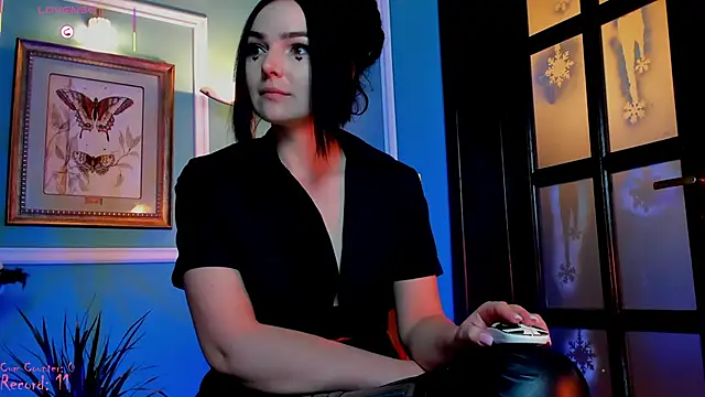 1Munique online show from 01.27.25