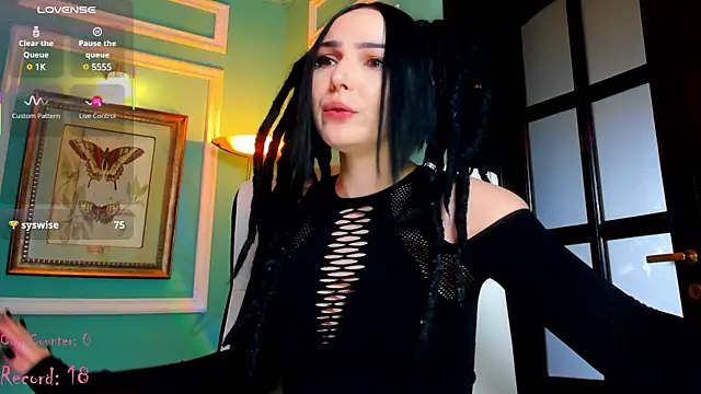 1Munique online show from 02.19.25