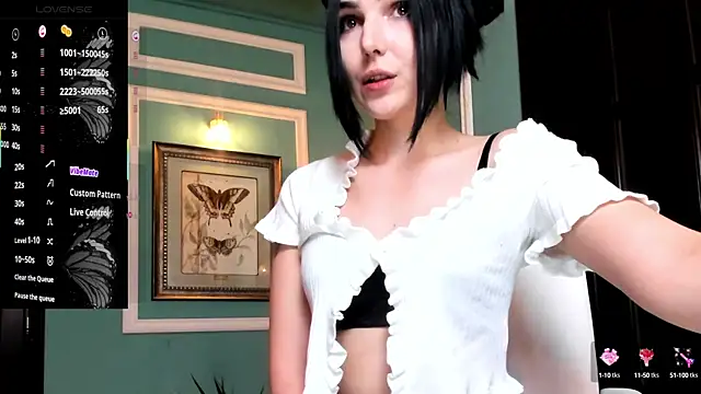 1Munique online show from 03.19.25