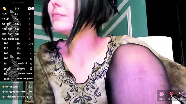 1Munique online show from 03.22.25