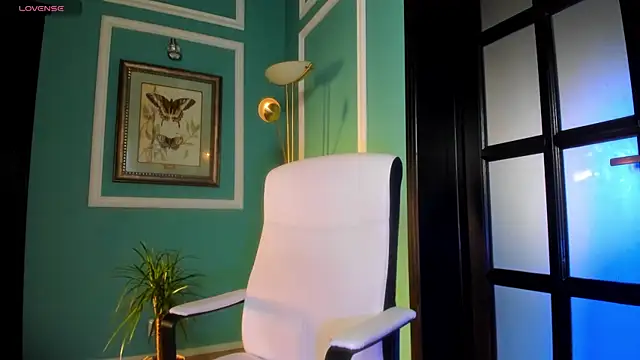 1Munique online show from 10.31.25