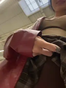 Melissa crazy online show from 03.15.25