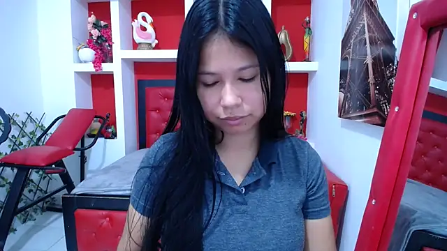 Letty Plugxo online show from 09.25.25