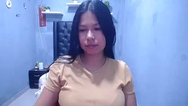 Snapshot of Letty_Plugxo chatting on 03.17.26 Letty Plugxo online show from 03.17.26