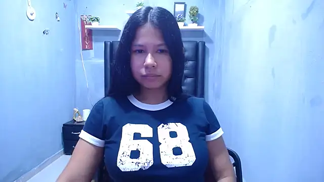 Snapshot of Letty_Plugxo chatting on 04.01.26 Letty Plugxo online show from 04.01.26