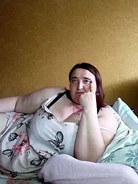 Snapshot of Liluboobs chatting on 04.25.26 Liluboobs online show from 04.25.26