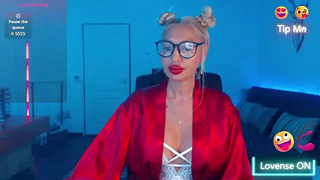 beauty chl0e online show from 09.10.25