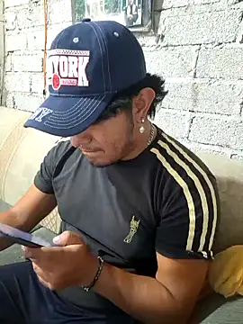 GusssHOT online show from 06.05.26