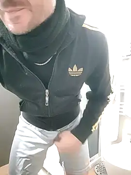 Snapshot of gilera250s chatting on 01.10.25 gilera250s online show from 01.10.25