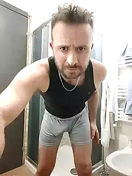 Snapshot of gilera250s chatting on 01.22.25 gilera250s online show from 01.22.25