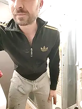 Snapshot of gilera250s chatting on 03.11.25 gilera250s online show from 03.11.25