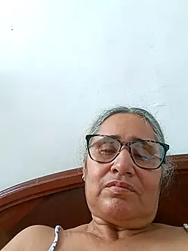  candi online show from 02.18.26