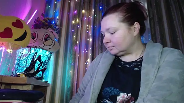 amorelara online show from 05.18.26