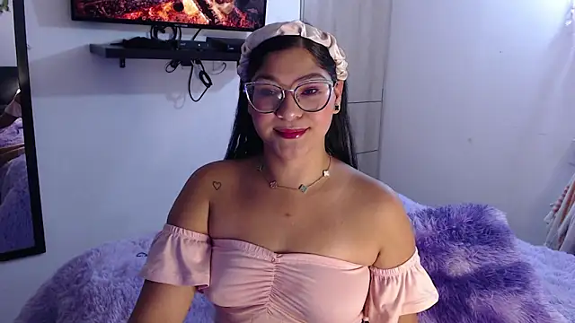 Snapshot of Prins_jazmin chatting on 05.26.26 Prins jazmin online show from 05.26.26