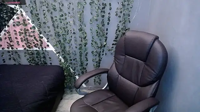 Snapshot of Alaska_atm chatting on 03.18.25 Alaska atm online show from 03.18.25