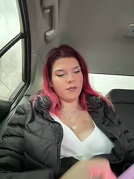 RiriRoseey online show from 01.07.26