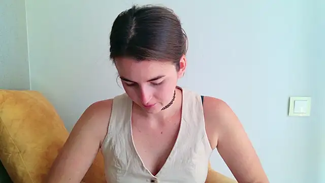 Miss Arwen online show from 07.27.26